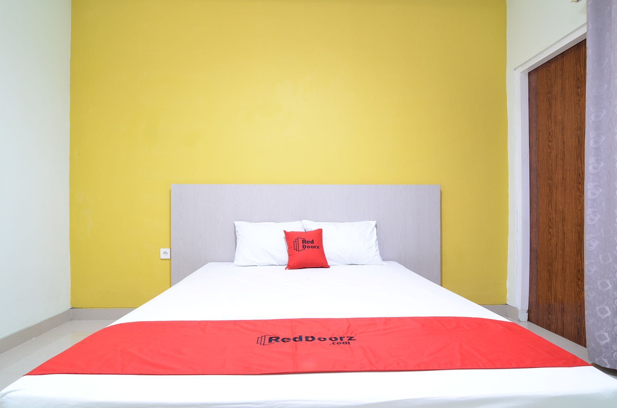 Reddoorz Near Museum Keraton Surakarta Ξενοδοχείο Solo Εξωτερικό φωτογραφία